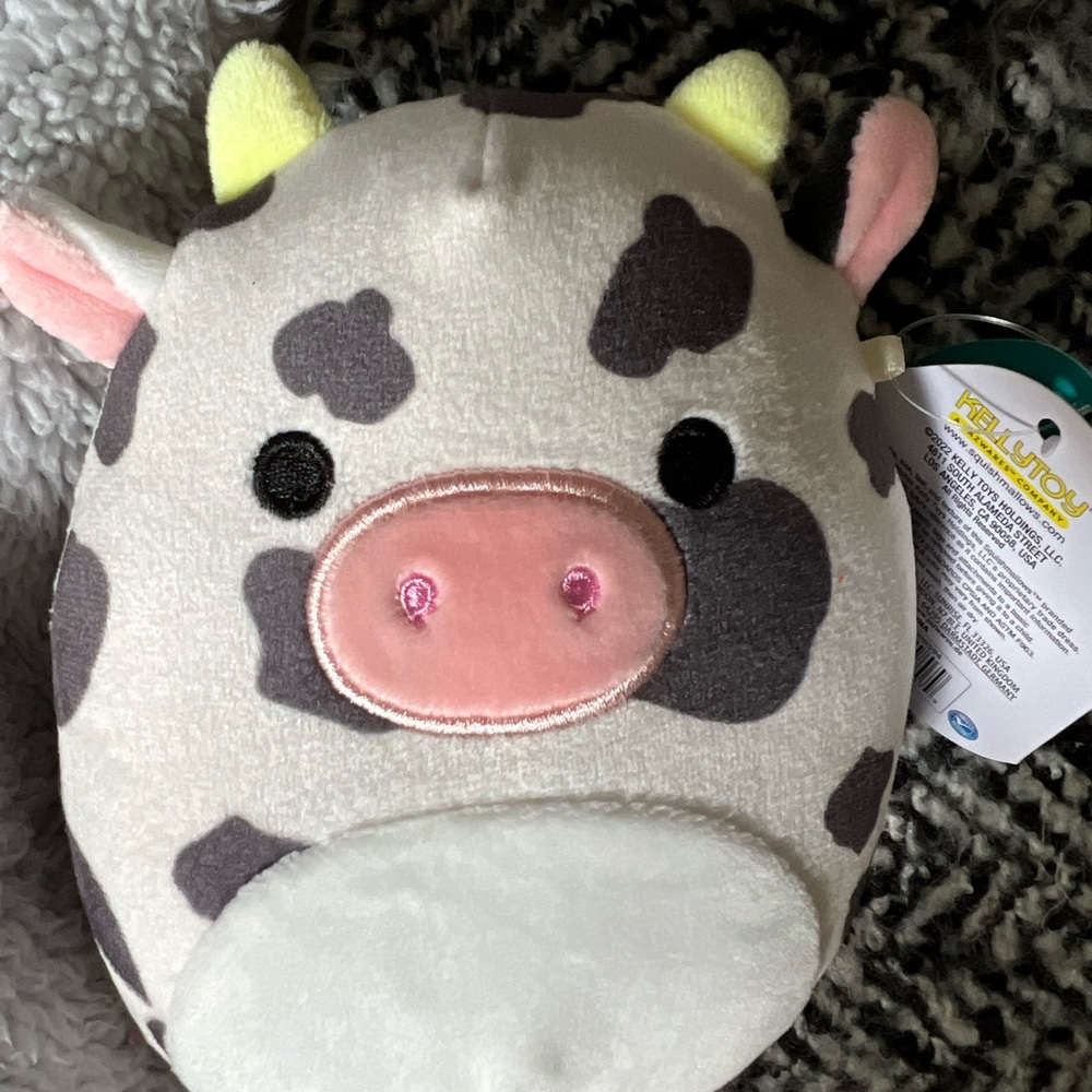 COPY - New with tags 5 inch Colin cow Squishmallow
